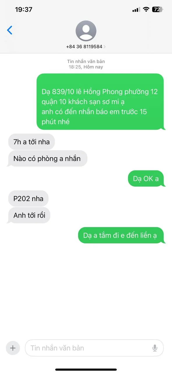 Ảnh checker TayChoiHangHieu chụp khi gặp ❤️ THƯ KỲ 98 ❤️- NEW FACE - VẺ ĐẸP XINH NGOAN, CHIỀU KHÁCH NHẸ NHÀNG (ảnh 1/4)