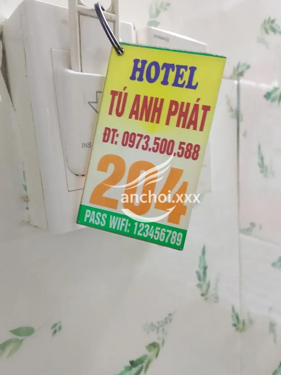 Ảnh checker Dinhtdung chụp khi gặp THÁI THUỲ LINH GYMER BODY CỰC GỢI DỤC (ảnh 3/3)