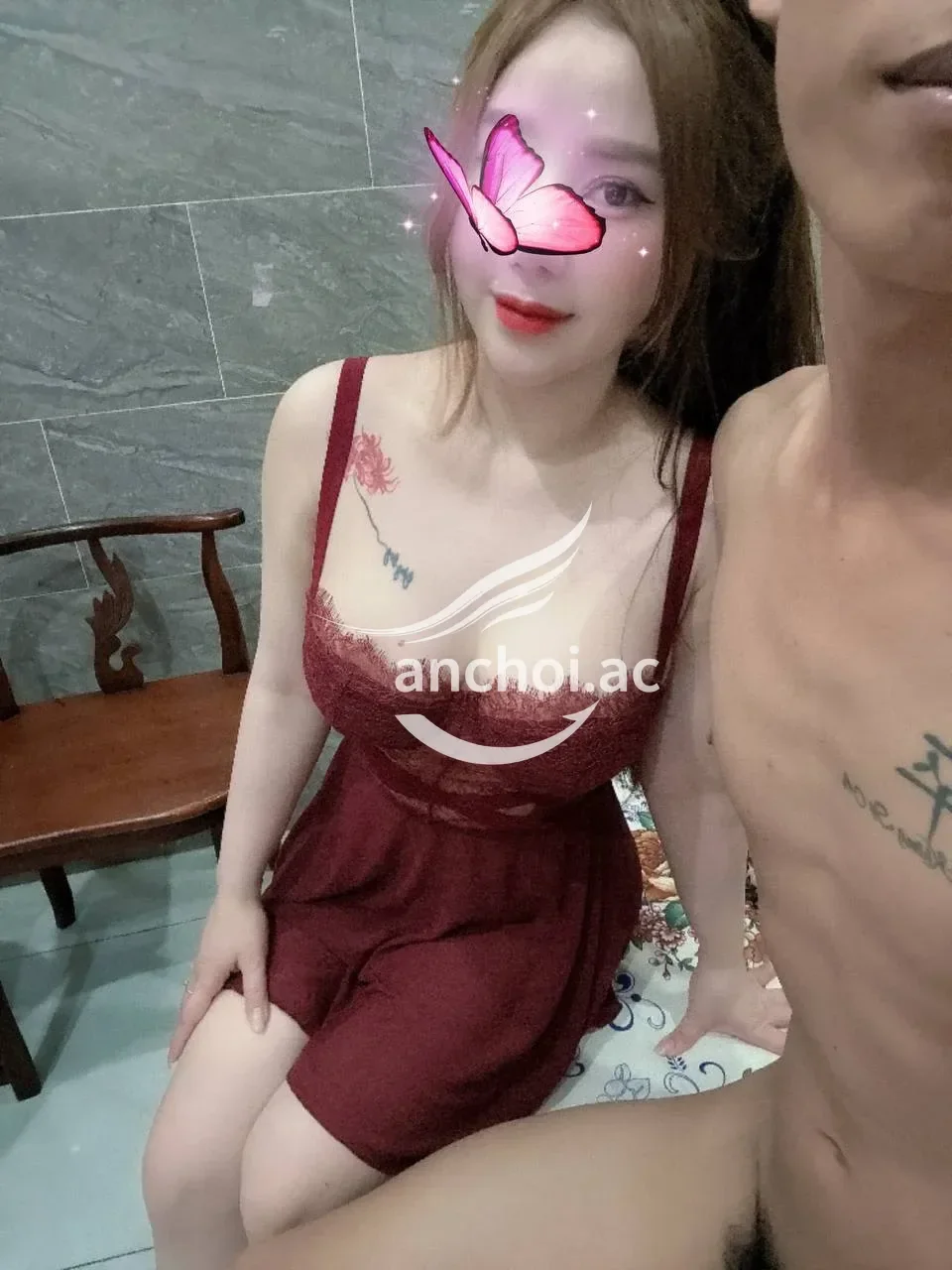 Ảnh checker hungquangminh chụp khi gặp THẢO JENNY EM GÁI XINH XẮN NÕN NÀ CHIỀU KHÁCH (ảnh 2/2)