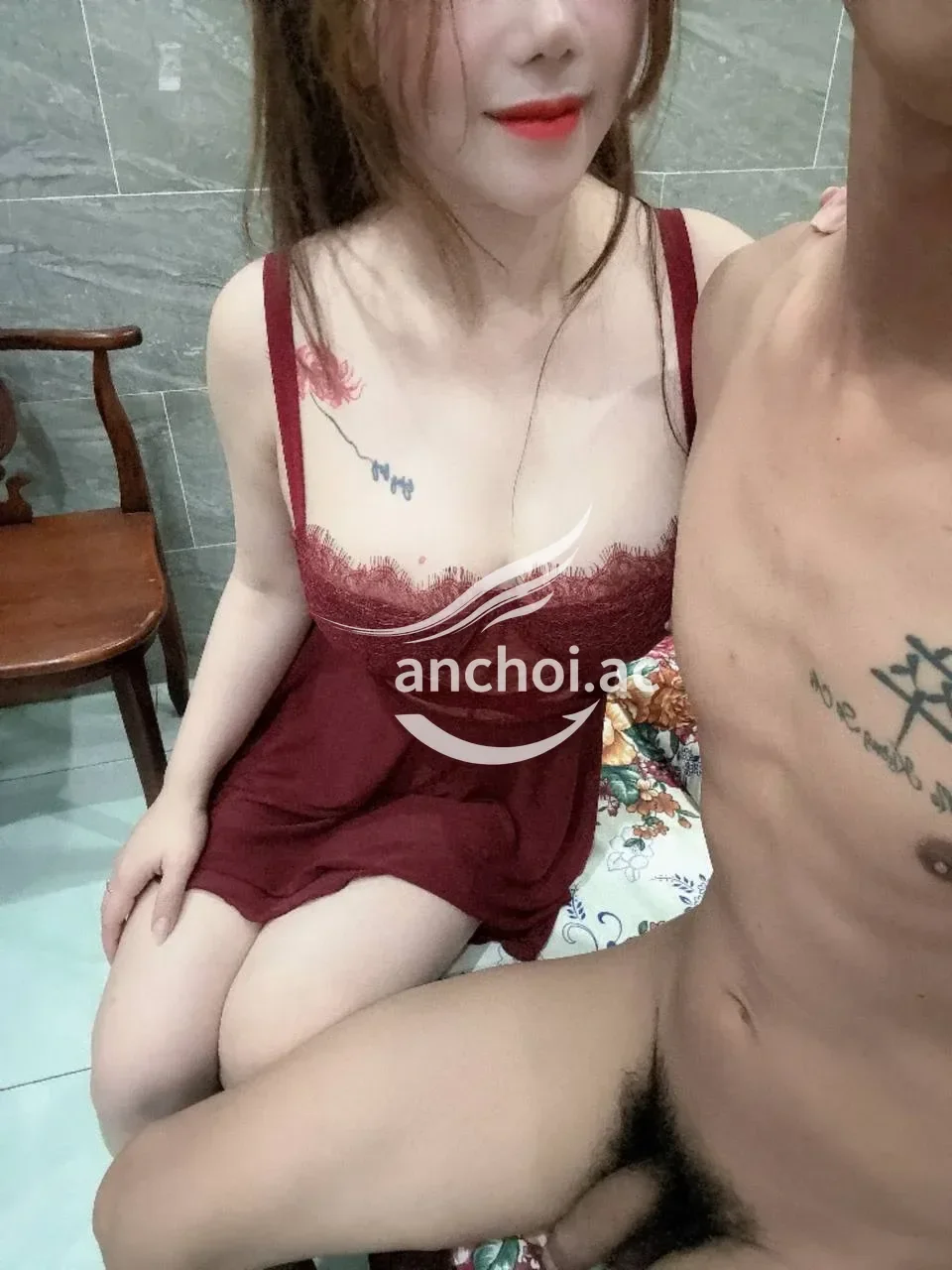 Ảnh checker hungquangminh chụp khi gặp THẢO JENNY EM GÁI XINH XẮN NÕN NÀ CHIỀU KHÁCH (ảnh 1/2)