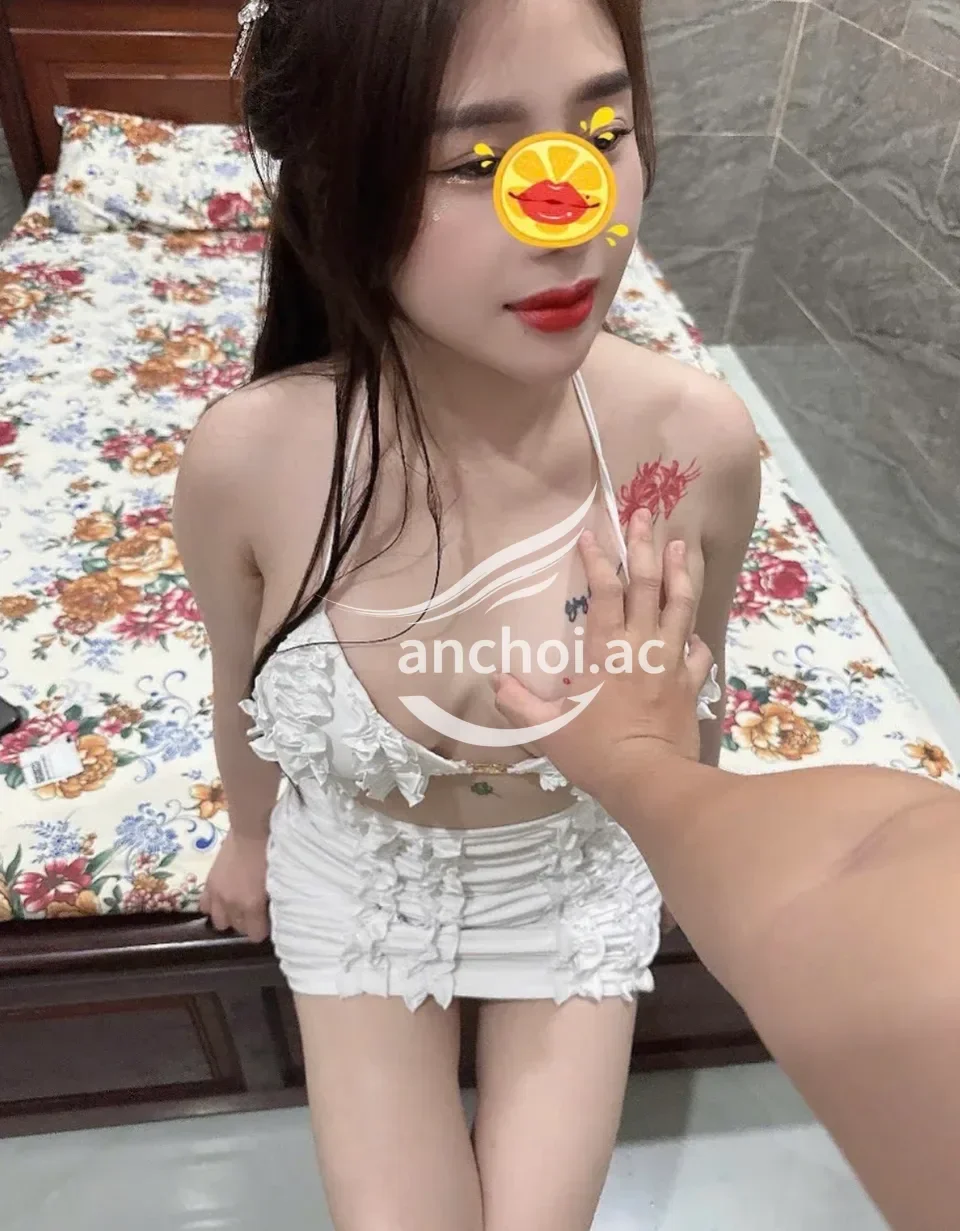 Ảnh checker thaothach169 chụp khi gặp THẢO JENNY EM GÁI XINH XẮN NÕN NÀ CHIỀU KHÁCH (ảnh 2/2)
