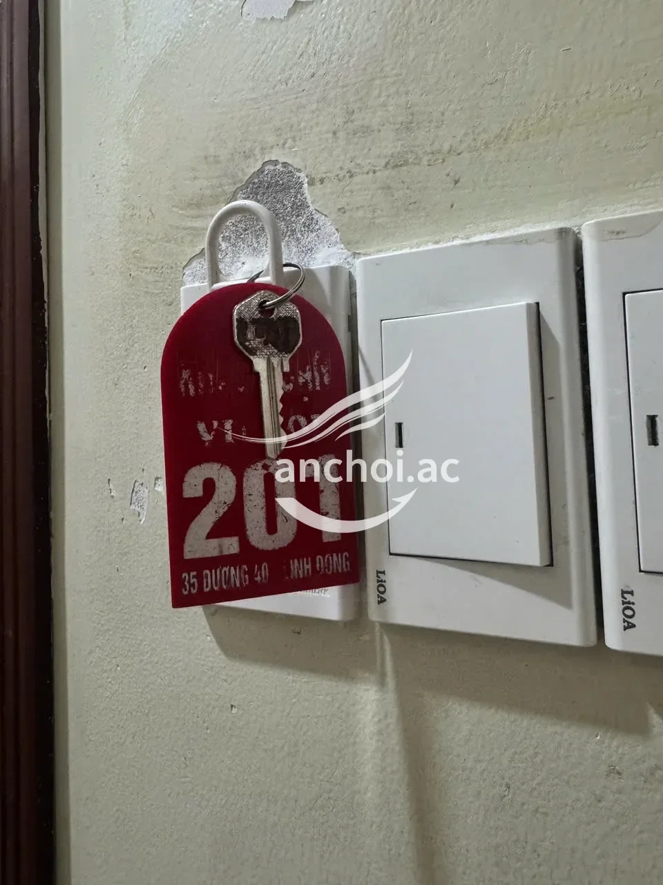 Ảnh checker Namphat2287 chụp khi gặp YẾN NHI XINH XẮN VÚ TO KẸP XÚC XÍCH SEXY DÂM CHIỀU KHÁCH HÀNG (ảnh 3/5)