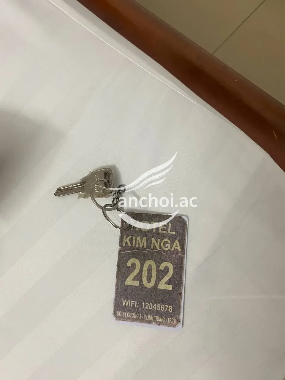 Ảnh checker Boi phố chụp khi gặp THU HUYỀN XINH XẮN CUTE ĐÁNG YÊU VÚ BÍM NUỘT NÀ - (ảnh 2/4)