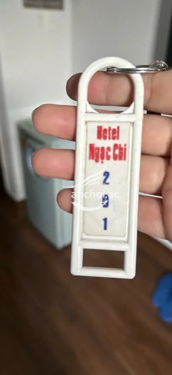 Ảnh checker tuanhlac chụp khi gặp HUYỀN RUBY HOT GIRL LẦN ĐẦU LÊN SÓNG (ảnh 3/4)