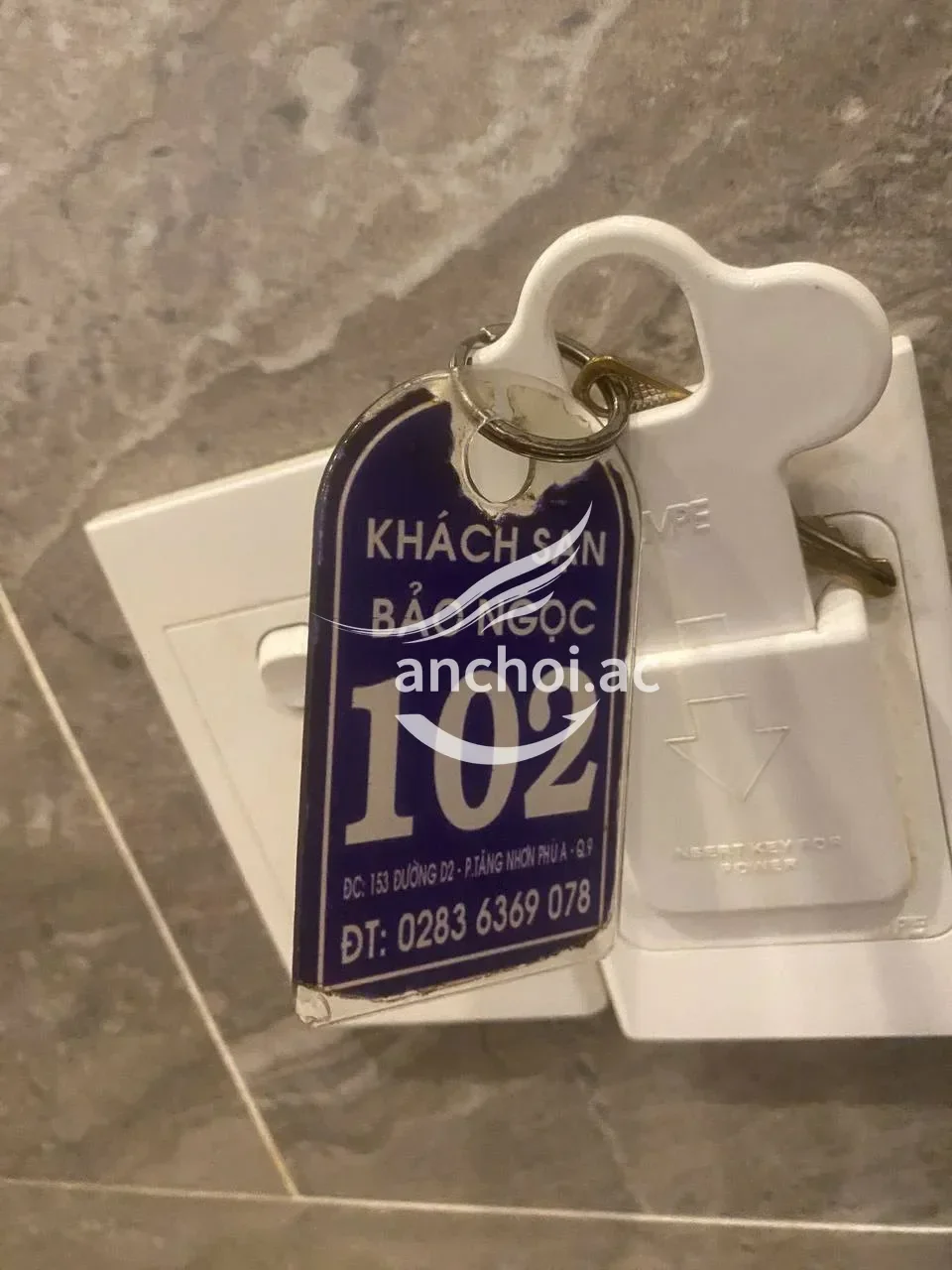 Ảnh checker Trends vip chụp khi gặp Bé Linh Đan mặt đẹp vú to xinh (ảnh 2/5)