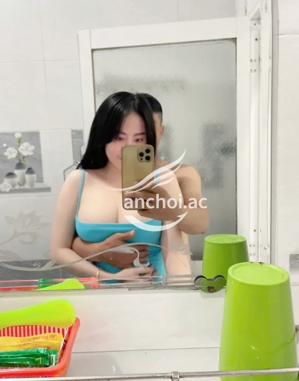 Ảnh checker hoangvankhai chụp khi gặp ❤️Thy Thy❤️ - vừa xinh vừa ngoan (ảnh 2/4)