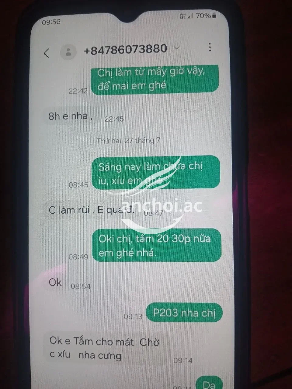Ảnh checker Meocon chụp khi gặp NEW HUYỀN NHUNG DÂM ĐÃNG, LÀM TÌNH MAX PHÊ (ảnh 1/5)