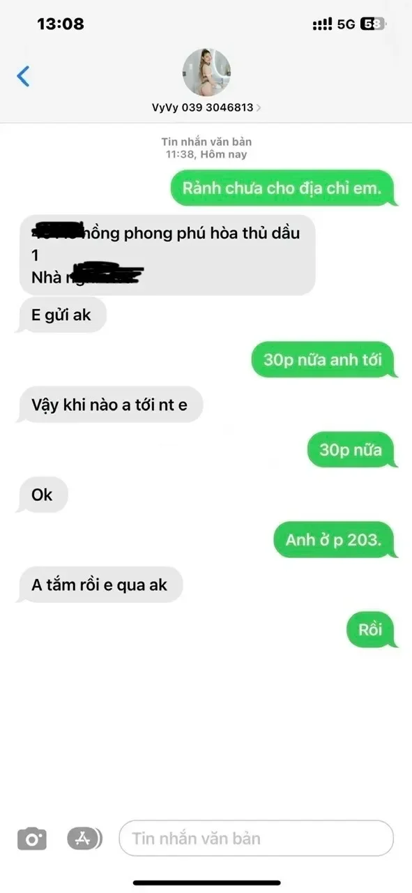 Ảnh checker Lyho chụp khi gặp Gái Miền Tây VY SEXY _Non Tơ Mịn Màng_Ngực Căng Tràn Siêu Đẹp (ảnh 3/5)
