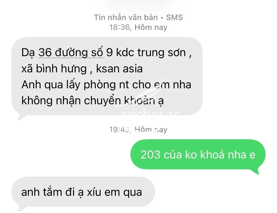 Ảnh checker Lukas3838 chụp khi gặp PHƯƠNG NHI 2K7 DÁNG ĐẸP, NGỰC CĂNG TRÒN, CỰC KỲ XINH XẮN (ảnh 1/4)