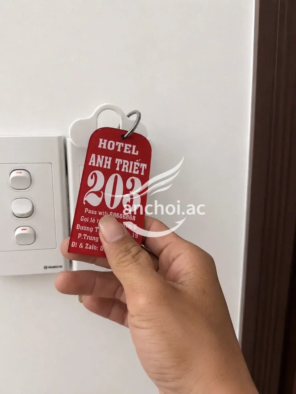 Ảnh checker luutrung chụp khi gặp Thanh Vân- em hàng tươi xanh , đáng yêu hấp dẫn!!! (ảnh 2/4)