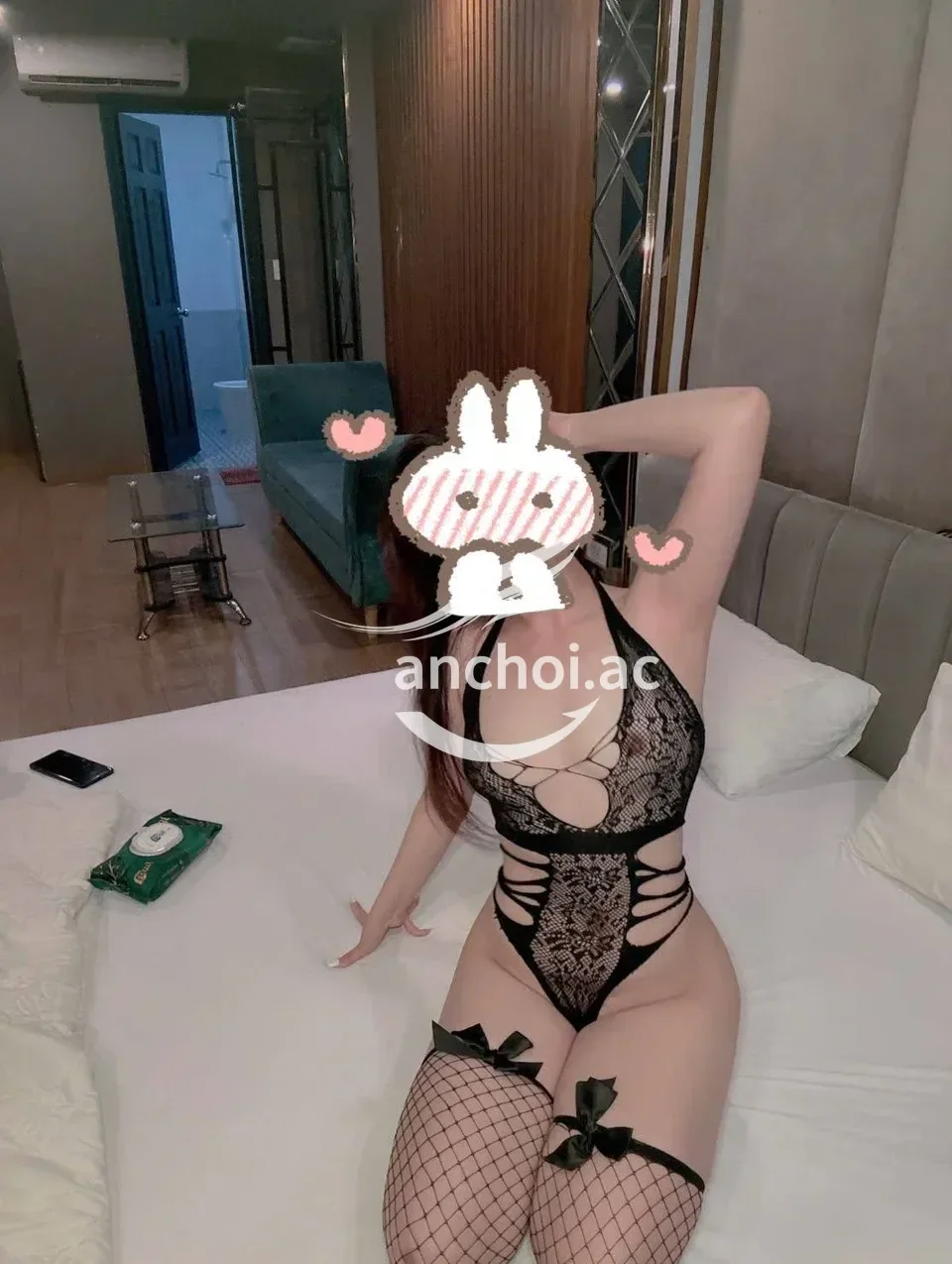 Ảnh checker Thích Massage  chụp khi gặp Nami - Em gái Loli Dễ Thương Mông To (ảnh 1/4)