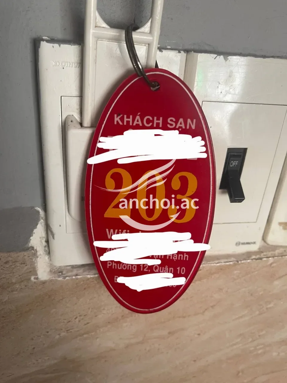 Ảnh checker Xuân tóc đỏ chụp khi gặp HẠNH MIE  HÀNG CHẤT GIÁ THẬT NGON BỔ RẺ (ảnh 4/5)