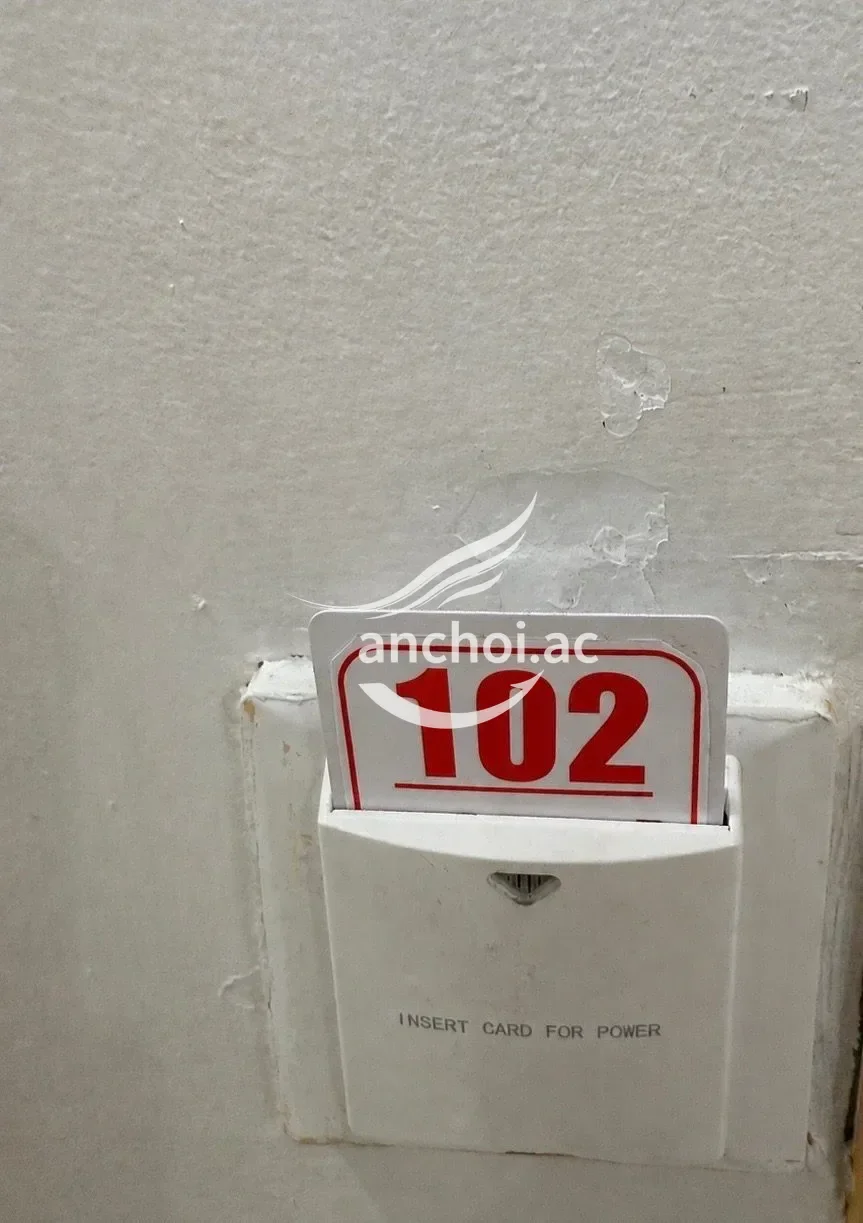 Ảnh checker Tàng Lão Lục chụp khi gặp VÂN ANH - DA TRẮNG - DÁNG XINH - CHIỀU KHÁCH HẾT MÌNH (ảnh 1/4)