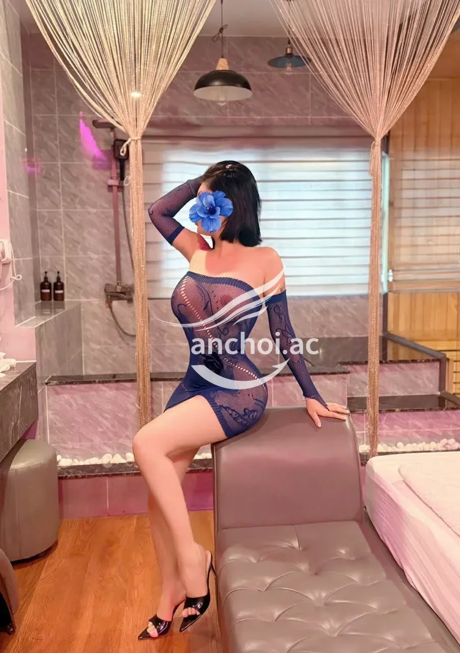 Ảnh checker Xu hướng chụp khi gặp  HÀ LINH - - XINH SANG GỢI TÌNH - VÚ TO BODY ĐẸP - KỸ NĂNG LÀM TÌNH CUỐN HÚT (ảnh 3/5)