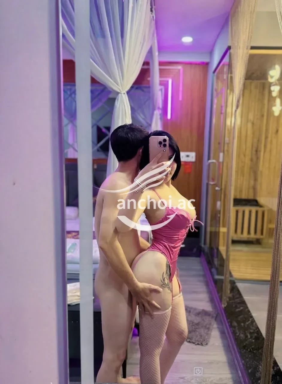 Ảnh checker Thích zú to chụp khi gặp  HÀ LINH - - XINH SANG GỢI TÌNH - VÚ TO BODY ĐẸP - KỸ NĂNG LÀM TÌNH CUỐN HÚT (ảnh 2/5)