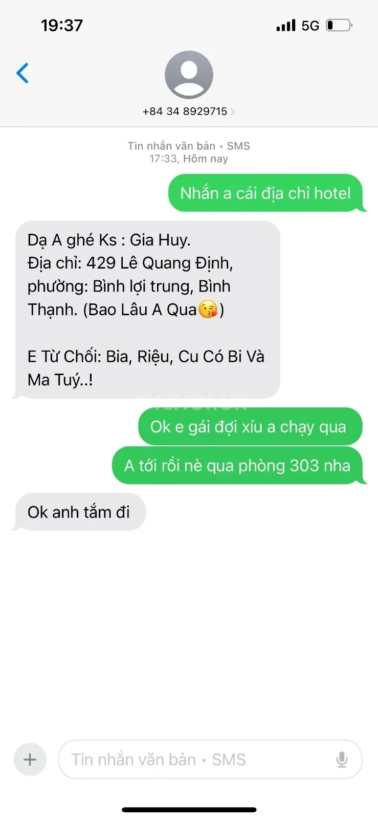 Ảnh checker Mạc cáo chụp khi gặp Quỳnh Anh_siêu mẫu vô cùng xinh đẹp với quả body căng đét (ảnh 3/5)