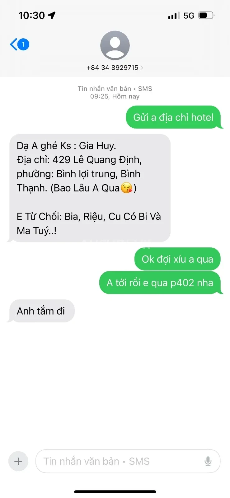 Ảnh checker Vu tu chụp khi gặp Quỳnh Anh_siêu mẫu vô cùng xinh đẹp với quả body căng đét (ảnh 2/5)