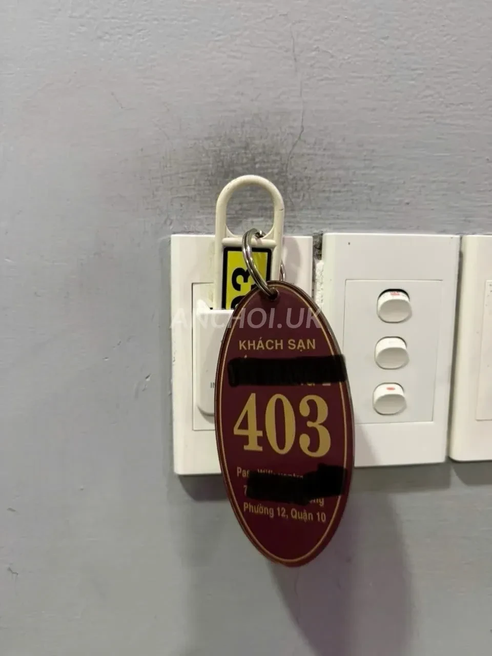 Ảnh checker Giảng viên chụp khi gặp VÂN ANH - DA TRẮNG - DÁNG XINH - CHIỀU KHÁCH HẾT MÌNH (ảnh 3/4)