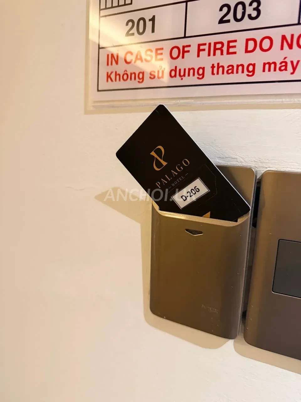 Ảnh checker luungochuong chụp khi gặp LINH MIU Chiếc lưỡi đẳng cấp sever gaigu (ảnh 1/3)