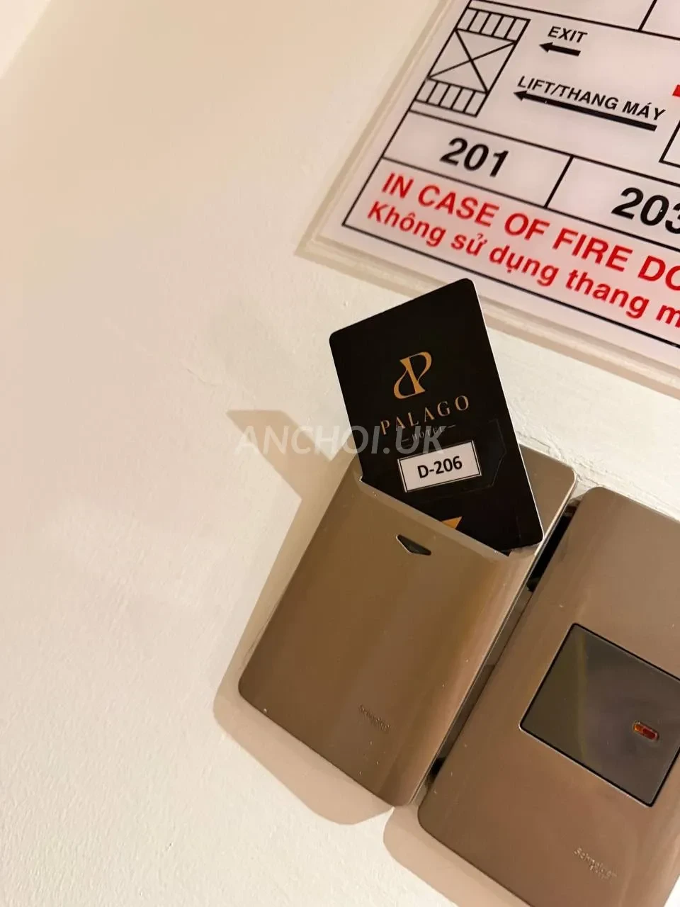 Ảnh checker phuclong1988 chụp khi gặp LINH MIU Chiếc lưỡi đẳng cấp sever gaigu (ảnh 1/4)