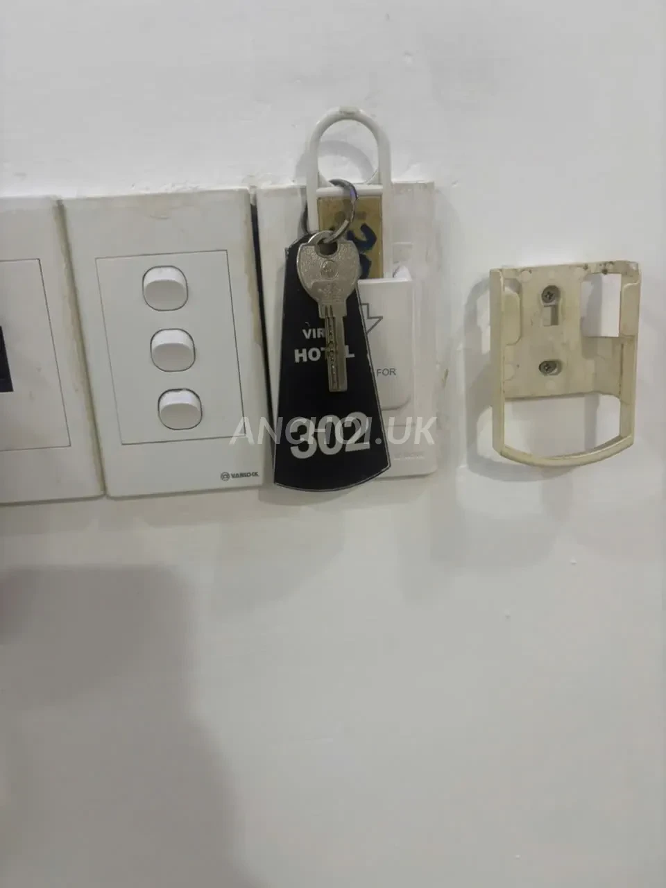 Ảnh checker TuTran chụp khi gặp HOT NGỌC TRINH DÁNG CAO DA TRẮNG ĐẸP, BÍM HỒNG ĐÊ MÊ (ảnh 5/5)