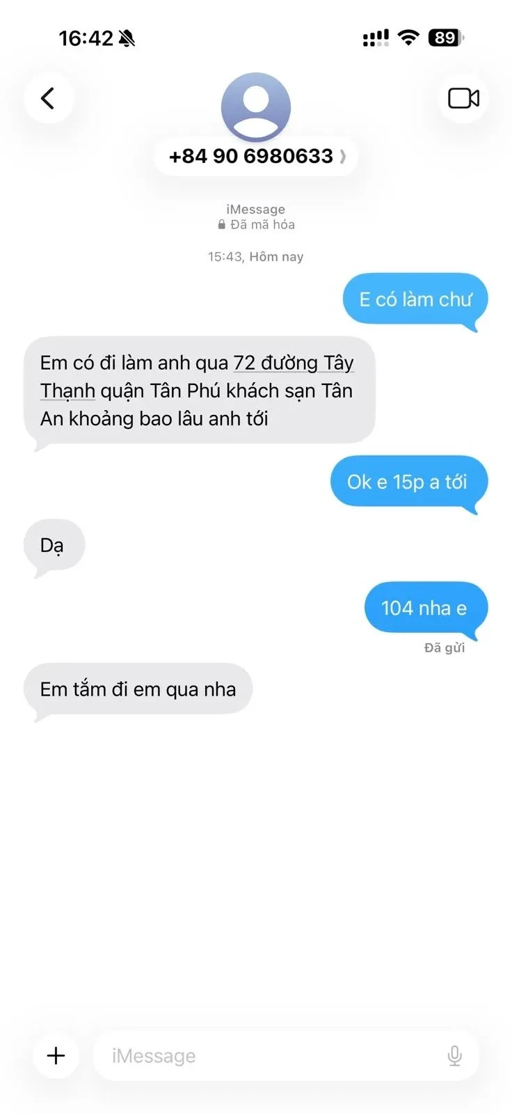 Ảnh checker Xuân Tóc Đỏ chụp khi gặp LY LY - GÁI DÂM MÔNG TO VÚ BỰ CHIỀU KHÁCH (ảnh 1/5)