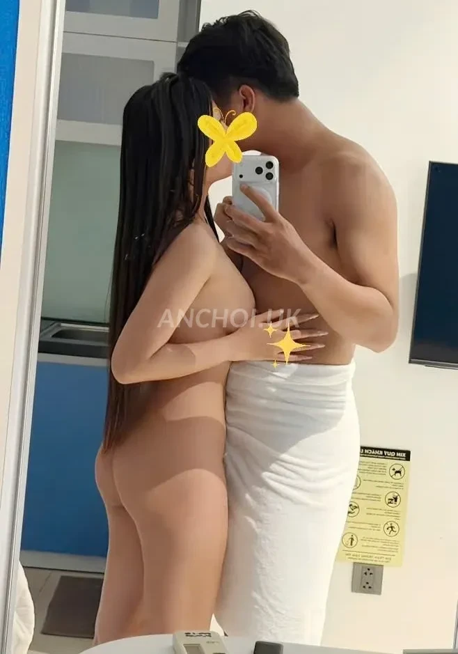 Ảnh checker Trần quang chụp khi gặp Hạ Chi Baby ❤️ Hot Girl Hà Thành Xinh và Rất Quyến Rũ (ảnh 2/4)