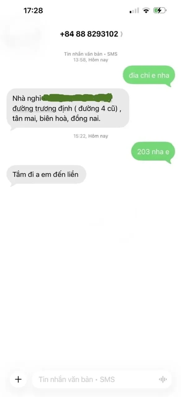Ảnh checker Nguyen Binh chụp khi gặp ❤️Thy Thy❤️ - vừa xinh vừa ngoan (ảnh 2/5)