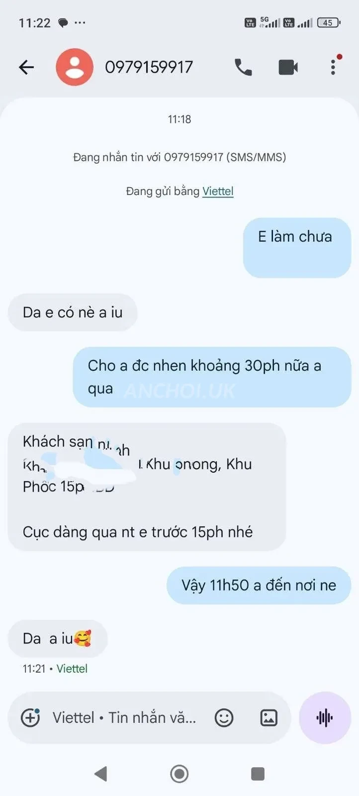 Ảnh checker Trường Khanh chụp khi gặp LÝ NHÃ KỲ - XINH ĐẸP CAO SANG NHƯ DIỄN VIÊN (ảnh 3/5)