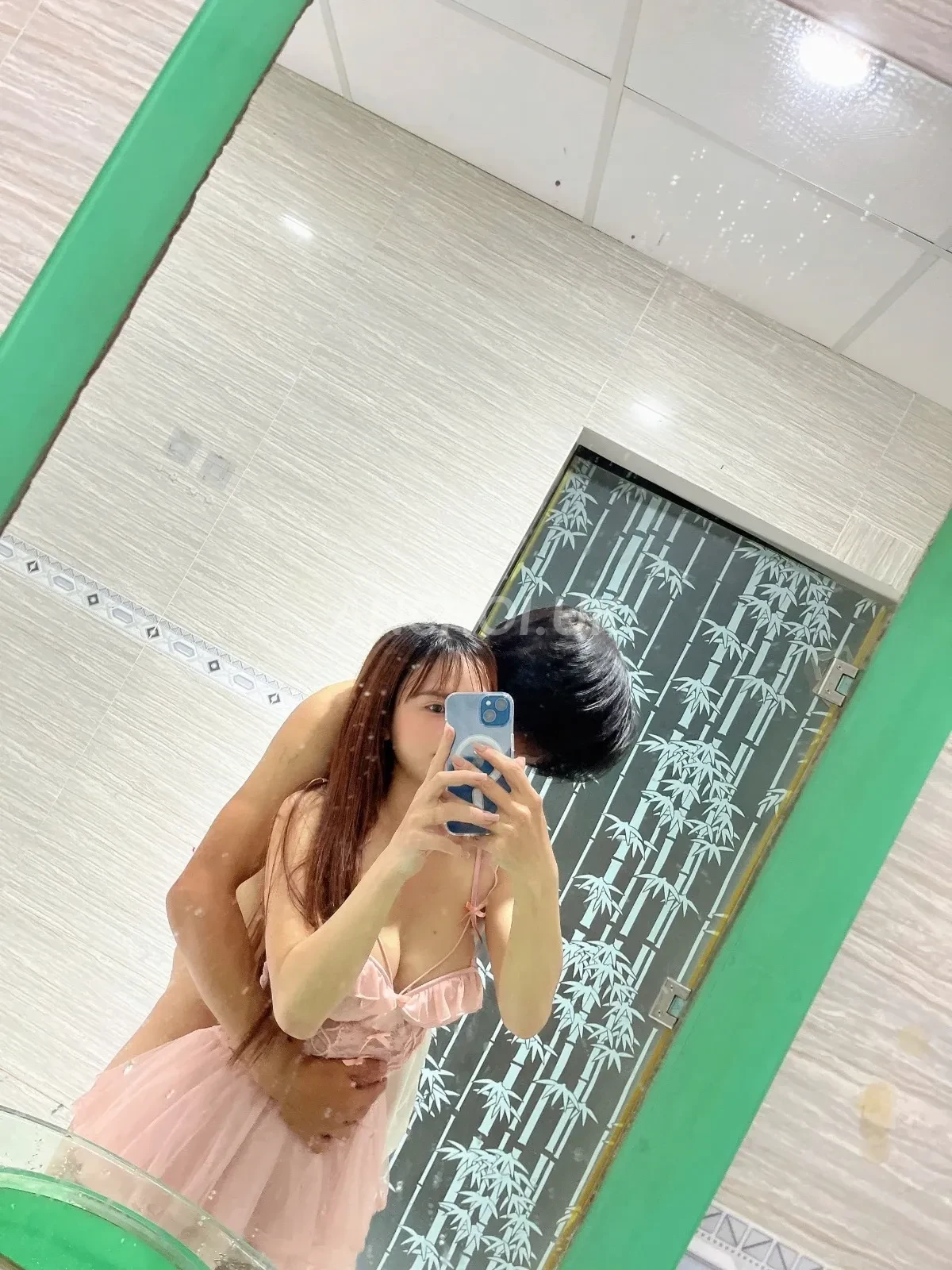 Ảnh checker phuclong1988 chụp khi gặp Bống Em 2kgái tơ ngon❤️body sexy (ảnh 1/4)